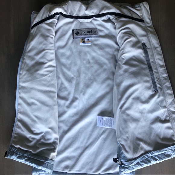 Columbia Titanium tech vest, Sz M - Picture 3 of 4